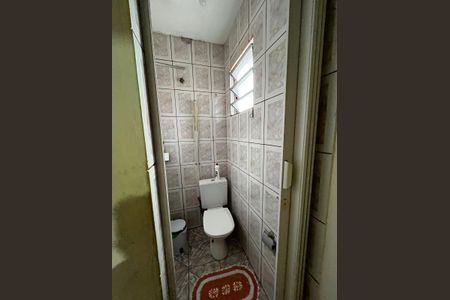 Banheiro de casa à venda com 1 quarto, 150m² em Vila Ponte Rasa, São Paulo