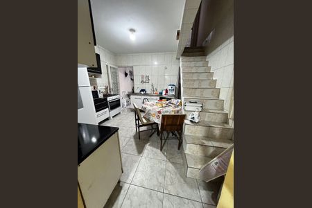 Cozinha de casa à venda com 1 quarto, 150m² em Vila Ponte Rasa, São Paulo