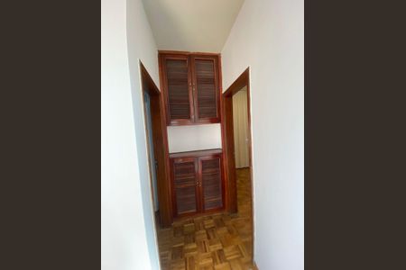 Corredor de apartamento à venda com 2 quartos, 100m² em Calafate, Belo Horizonte