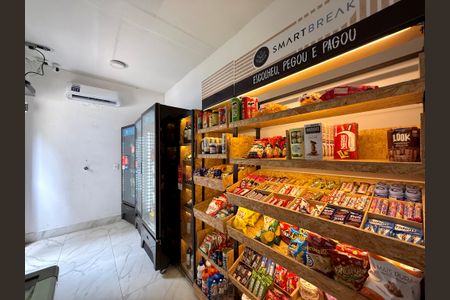 Studio à venda com 22m², 0 quarto e sem vaga Studio à venda com 22m², 0 quarto e sem vagaMercadinho