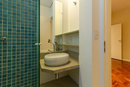 Apartamento para alugar com 124m², 3 quartos e 1 vagaBanheiro da Suíte