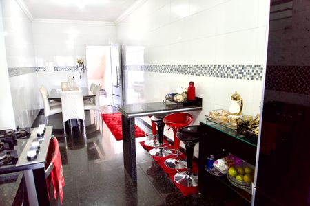 Casa à venda com 220m², 3 quartos e 3 vagasCozinha