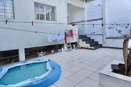 Casa à venda com 220m², 3 quartos e 3 vagasÁrea Externa