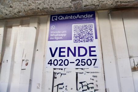 Casa à venda com 220m², 3 quartos e 3 vagasPlaca QuintoAndar