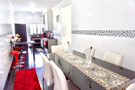 Casa à venda com 220m², 3 quartos e 3 vagasSala de Jantar