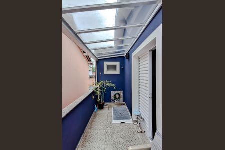 Casa de condomínio à venda com 103m², 2 quartos e 2 vagasVaranda do Quarto 1