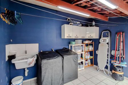 Casa de condomínio à venda com 103m², 2 quartos e 2 vagasÁrea de Serviço