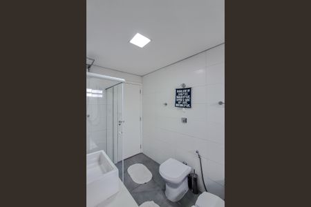 Casa de condomínio à venda com 103m², 2 quartos e 2 vagasBanheiro