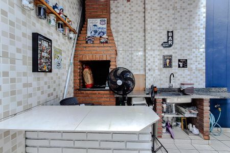 Casa de condomínio à venda com 103m², 2 quartos e 2 vagasÁrea externa