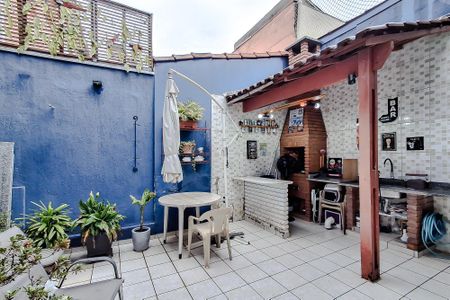 Casa de condomínio à venda com 103m², 2 quartos e 2 vagasÁrea externa