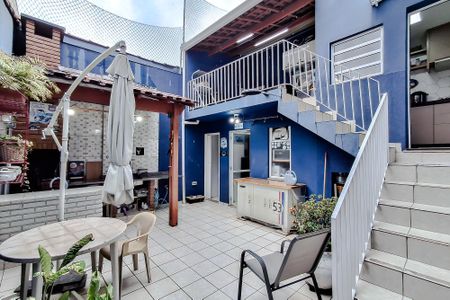 Casa de condomínio à venda com 103m², 2 quartos e 2 vagasÁrea externa