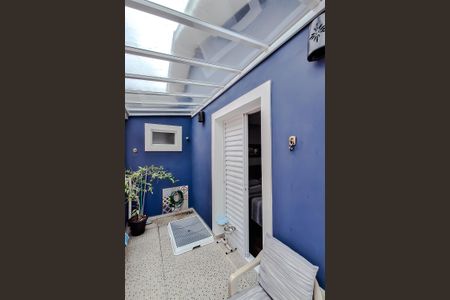 Casa de condomínio à venda com 103m², 2 quartos e 2 vagasVaranda do Quarto 1