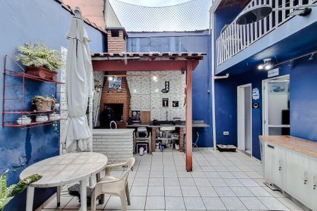 Casa de condomínio à venda com 103m², 2 quartos e 2 vagasÁrea externa