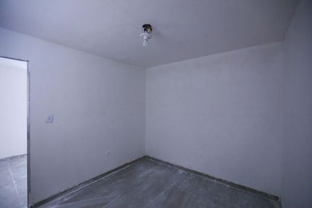 Casa para alugar com 48m², 3 quartos e 1 vaga Casa para alugar com 48m², 3 quartos e 1 vagaQuarto 1