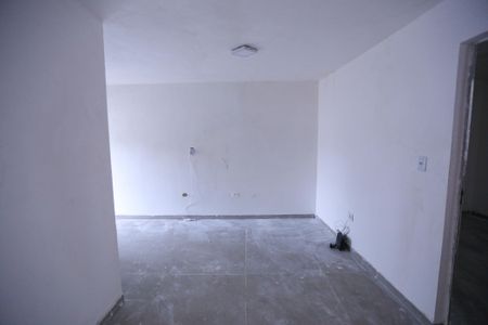 Casa para alugar com 48m², 3 quartos e 1 vaga Casa para alugar com 48m², 3 quartos e 1 vagaSala