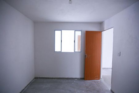 Casa para alugar com 48m², 3 quartos e 1 vaga Casa para alugar com 48m², 3 quartos e 1 vagaQuarto 1