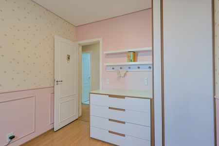 Apartamento à venda com 72m², 3 quartos e 2 vagasQuarto 2