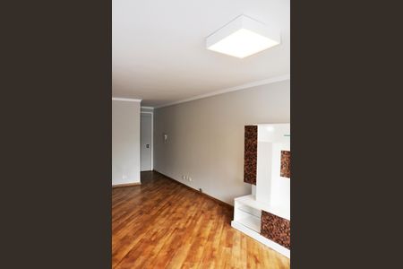 Apartamento à venda com 78m², 2 quartos e 1 vaga Apartamento à venda com 78m², 2 quartos e 1 vagaDetalhe - Sala e Sala de Jantar