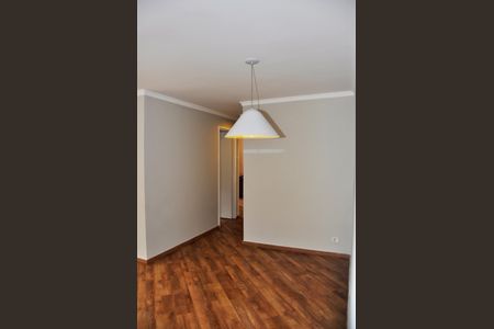 Apartamento à venda com 78m², 2 quartos e 1 vaga Apartamento à venda com 78m², 2 quartos e 1 vagaDetalhe - Sala e Sala de Jantar