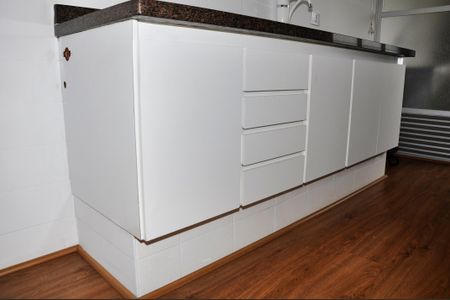 Apartamento à venda com 78m², 2 quartos e 1 vaga Apartamento à venda com 78m², 2 quartos e 1 vagaDetalhe - Cozinha Americana