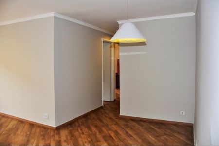 Apartamento à venda com 78m², 2 quartos e 1 vaga Apartamento à venda com 78m², 2 quartos e 1 vagaDetalhe - Sala e Sala de Jantar