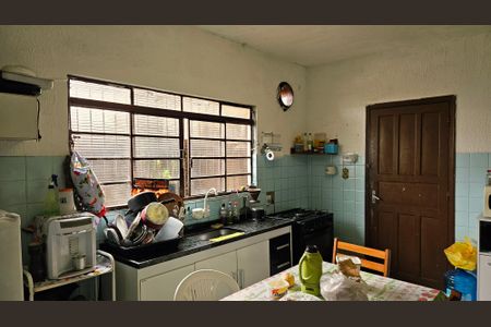 Casa para alugar com 300m², 3 quartos e 7 vagasCozinha