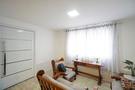 Casa à venda com 380m², 3 quartos e 2 vagasSala de estar