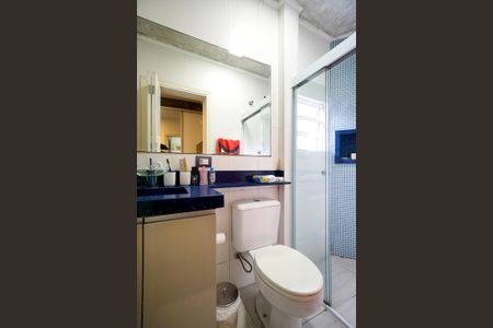 Casa à venda com 380m², 3 quartos e 2 vagasBanheiro da suíte 01