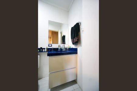 Casa à venda com 380m², 3 quartos e 2 vagasBanheiro da suíte 03