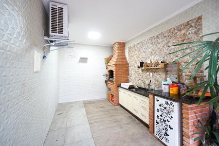 Casa à venda com 380m², 3 quartos e 2 vagasGaragem