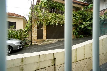 Casa à venda com 380m², 3 quartos e 2 vagasVista da sala de estar