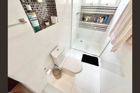 Casa à venda com 247m², 3 quartos e 5 vagas Banheiro da Suíte