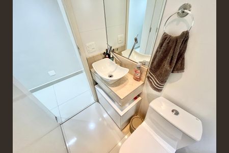 Casa à venda com 247m², 3 quartos e 5 vagasBanheiro 2