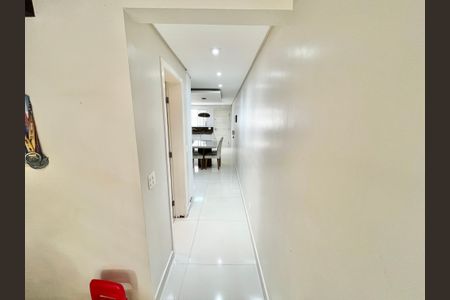 Casa à venda com 247m², 3 quartos e 5 vagasCorredor Sala/Cozinha