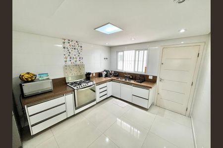 Casa à venda com 247m², 3 quartos e 5 vagasCozinha