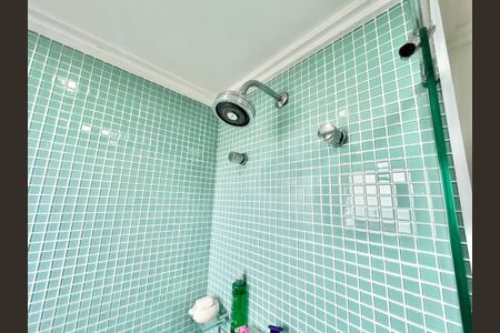 Apartamento à venda com 121m², 3 quartos e 2 vagas Apartamento à venda com 121m², 3 quartos e 2 vagasBanheiro da Suíte