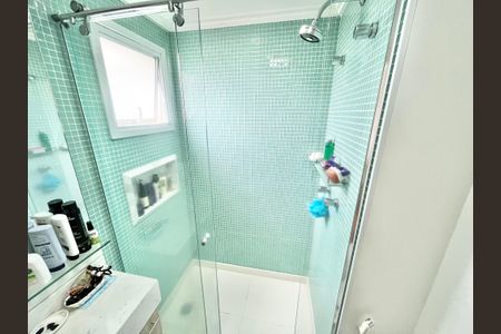 Apartamento à venda com 121m², 3 quartos e 2 vagas Apartamento à venda com 121m², 3 quartos e 2 vagasBanheiro da Suíte