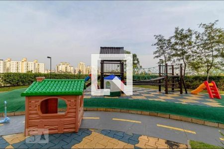 Apartamento à venda com 121m², 3 quartos e 2 vagas Apartamento à venda com 121m², 3 quartos e 2 vagasÁrea comum - Playground