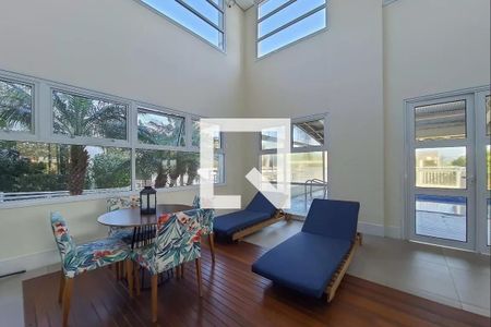 Apartamento à venda com 121m², 3 quartos e 2 vagas Apartamento à venda com 121m², 3 quartos e 2 vagasSaúna