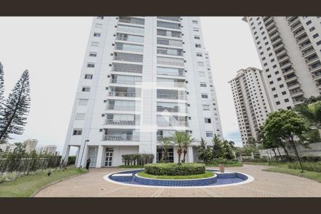 Apartamento à venda com 121m², 3 quartos e 2 vagas Apartamento à venda com 121m², 3 quartos e 2 vagasÁrea externa