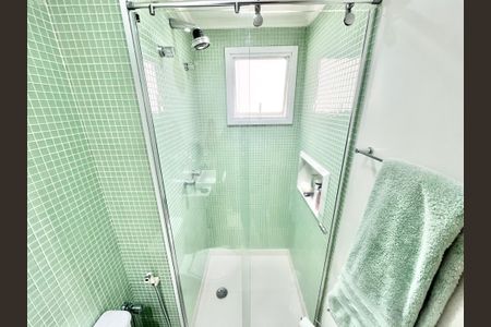 Apartamento à venda com 121m², 3 quartos e 2 vagas Apartamento à venda com 121m², 3 quartos e 2 vagasBanheiro