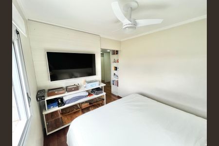 Apartamento à venda com 121m², 3 quartos e 2 vagas Apartamento à venda com 121m², 3 quartos e 2 vagasQuarto 3 - Suíte