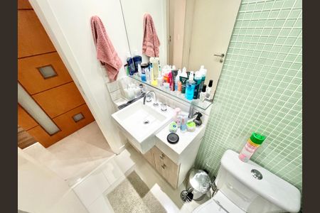 Apartamento à venda com 121m², 3 quartos e 2 vagas Apartamento à venda com 121m², 3 quartos e 2 vagasBanheiro