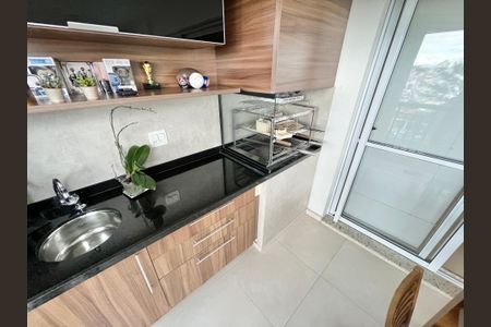 Apartamento à venda com 121m², 3 quartos e 2 vagas Apartamento à venda com 121m², 3 quartos e 2 vagasVaranda da Sala
