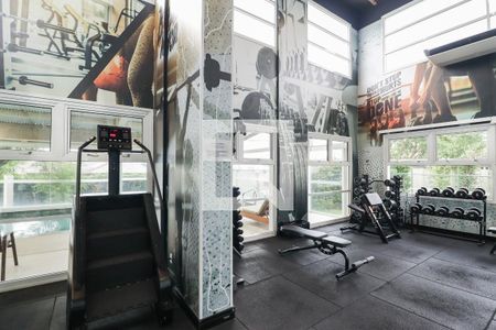 Apartamento à venda com 121m², 3 quartos e 2 vagas Apartamento à venda com 121m², 3 quartos e 2 vagasAcademia