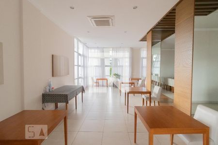 Apartamento à venda com 121m², 3 quartos e 2 vagas Apartamento à venda com 121m², 3 quartos e 2 vagasÁrea gourmet