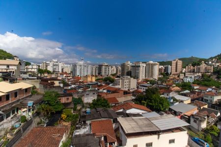 Vista do Quarto 1 de apartamento para alugar com 2 quartos, 60m² em Santa Rosa, Niterói
