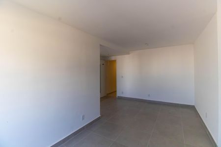 Sala de apartamento para alugar com 2 quartos, 60m² em Santa Rosa, Niterói