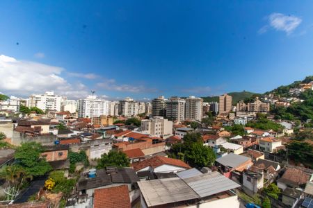 Vista da Sala de apartamento para alugar com 2 quartos, 60m² em Santa Rosa, Niterói
