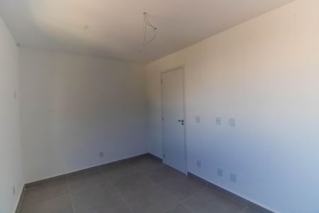 Quarto 1 de apartamento para alugar com 2 quartos, 60m² em Santa Rosa, Niterói